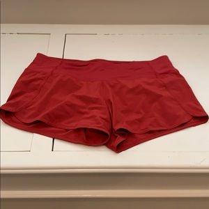 Red Lululemon Run Times 4”